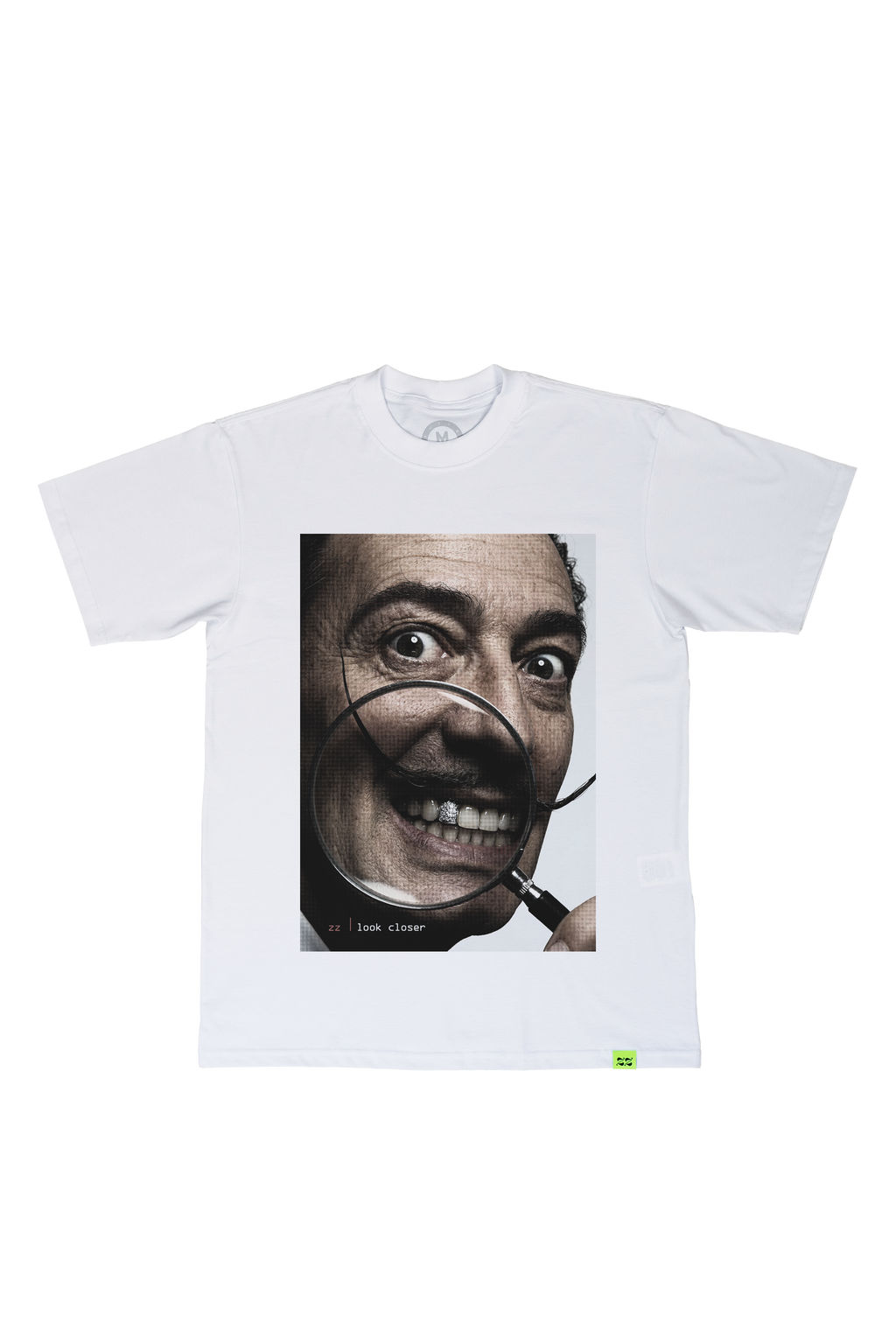 Camiseta Grillz Look Closer