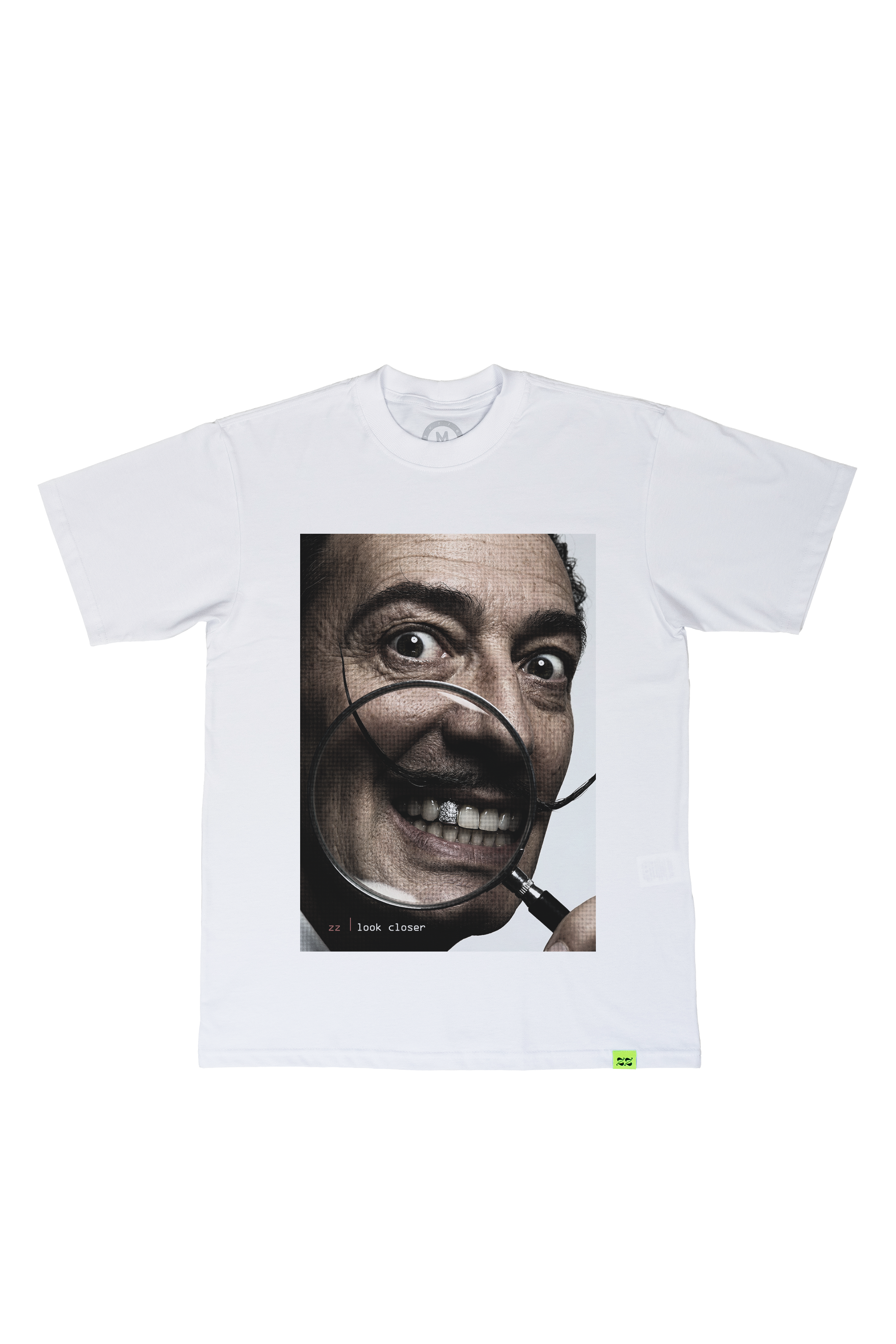 Camiseta Grillz Look Closer