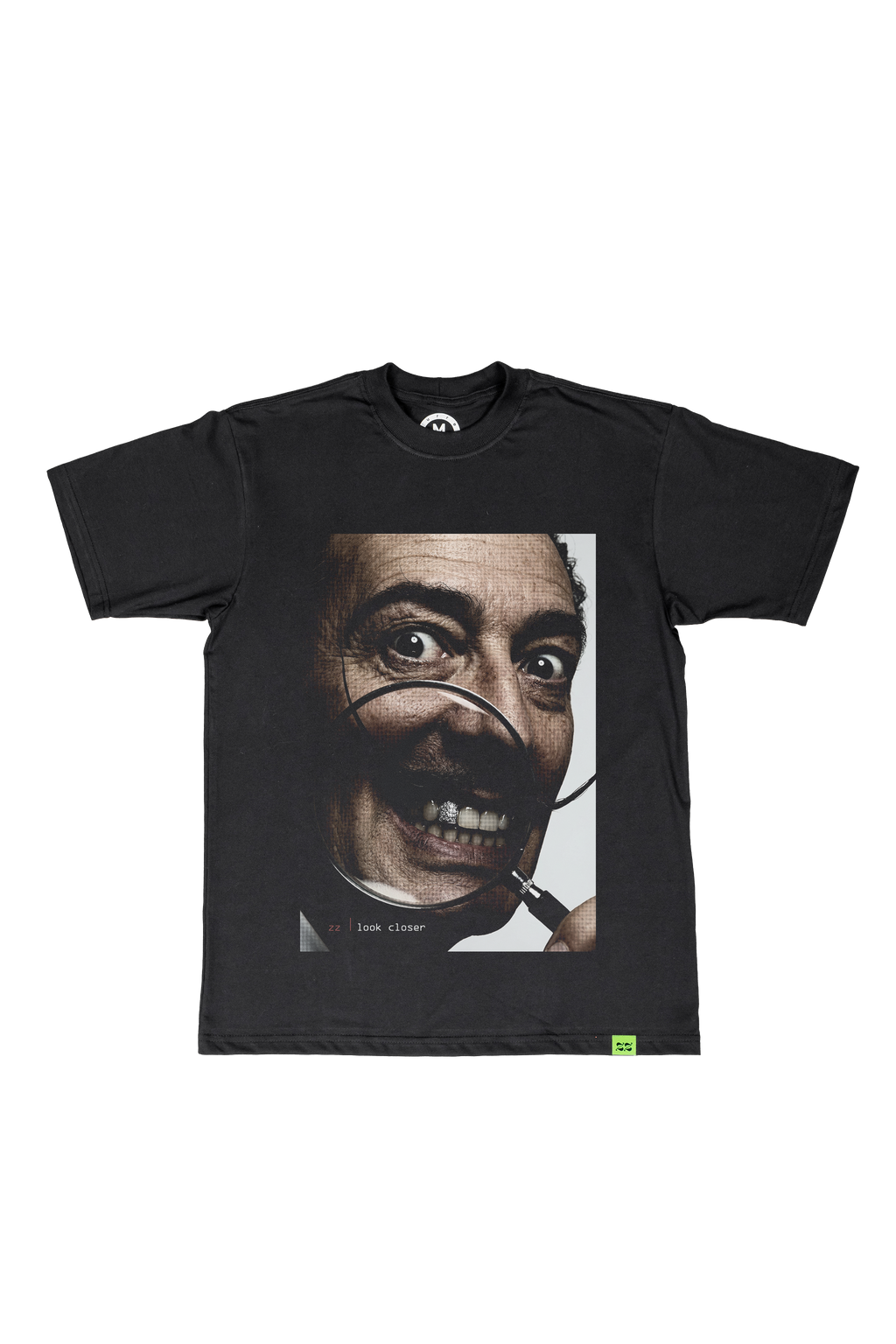 Camiseta Grillz Look Closer